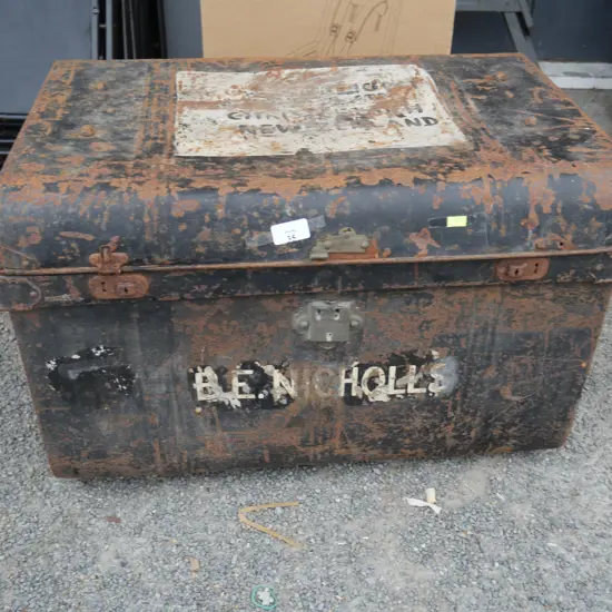 Tin trunk
