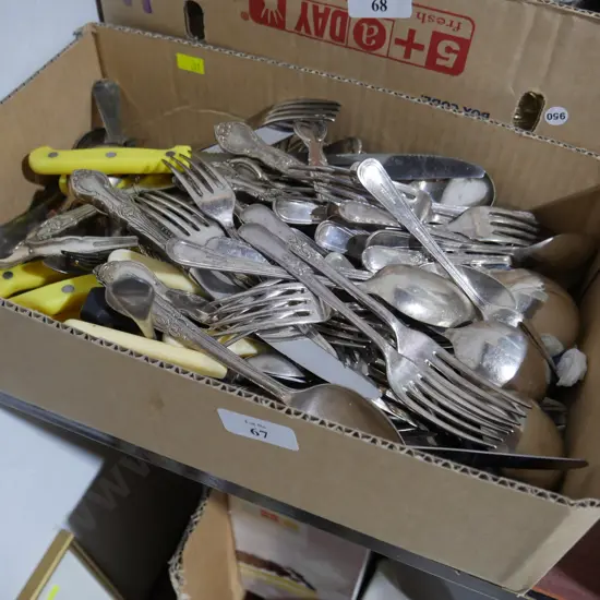 Box of assorted cutlery