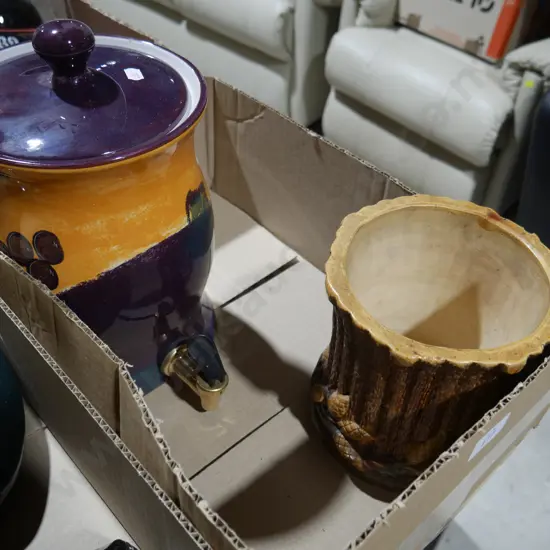 Temuka water dispenser, pottery planter