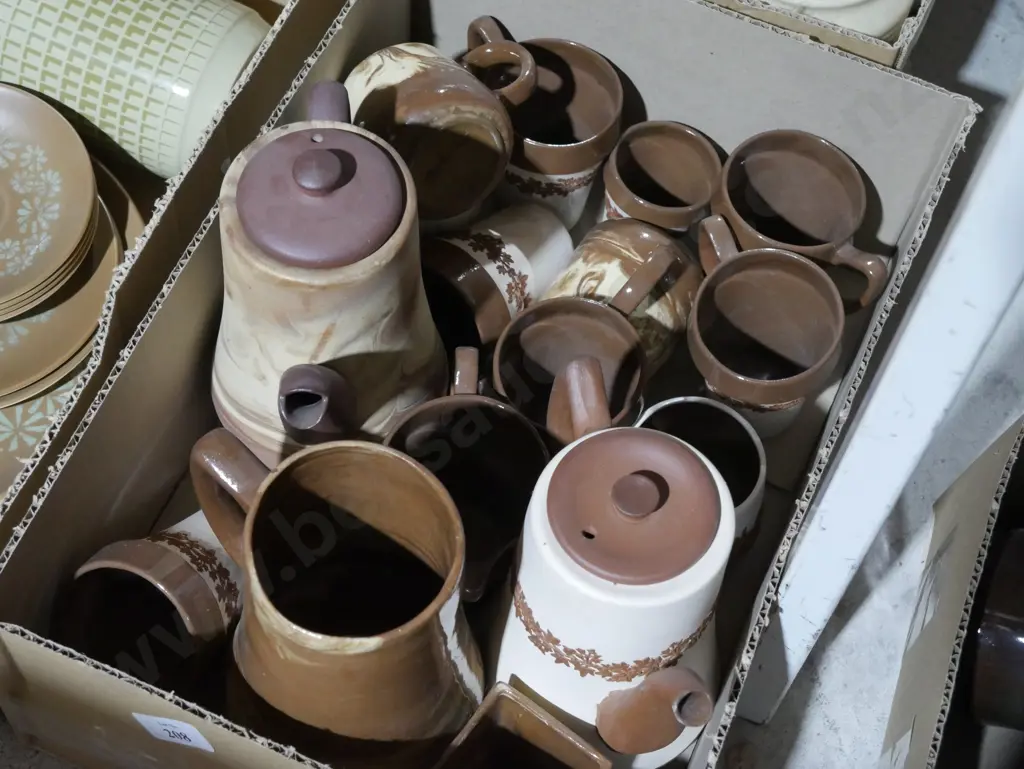 Te Rona Pottery Image 1++