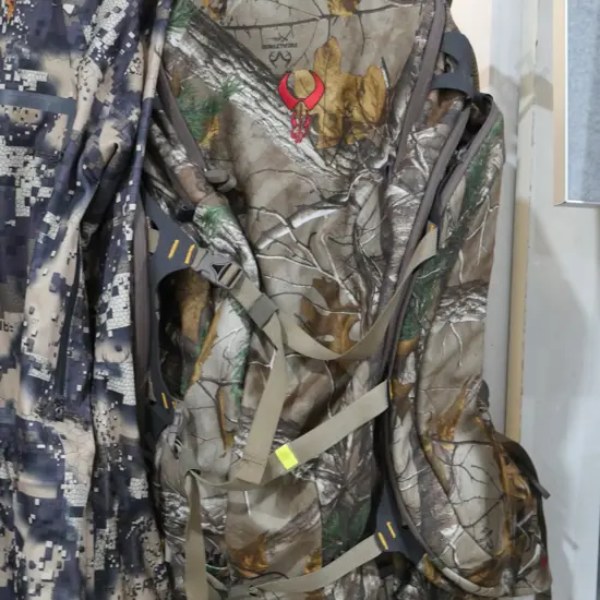 Badlands hunting pack