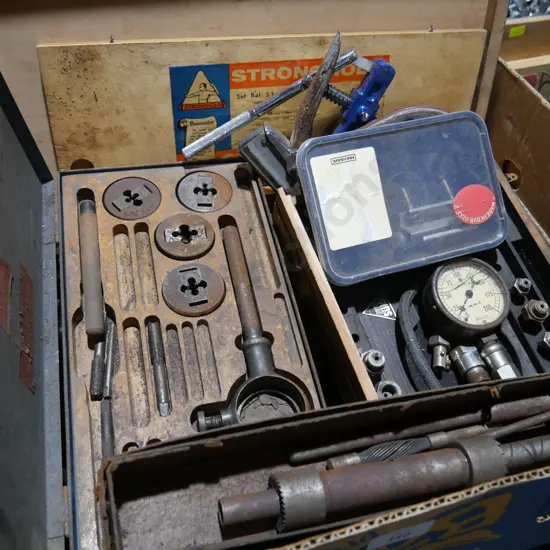 Tap and die set etc