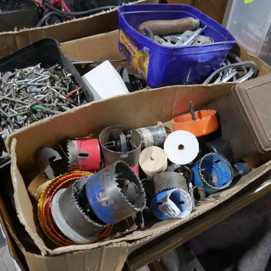 Screws, tool sundries etc