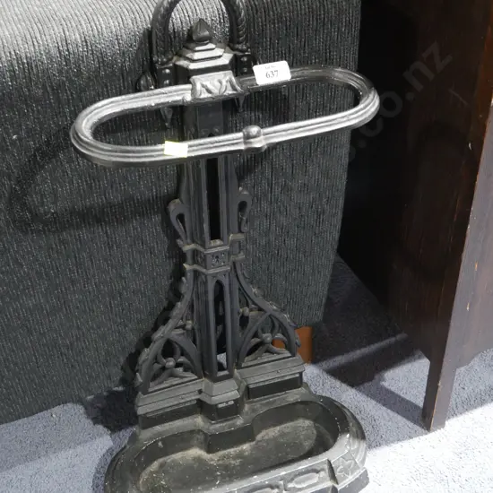 Umbrella stand