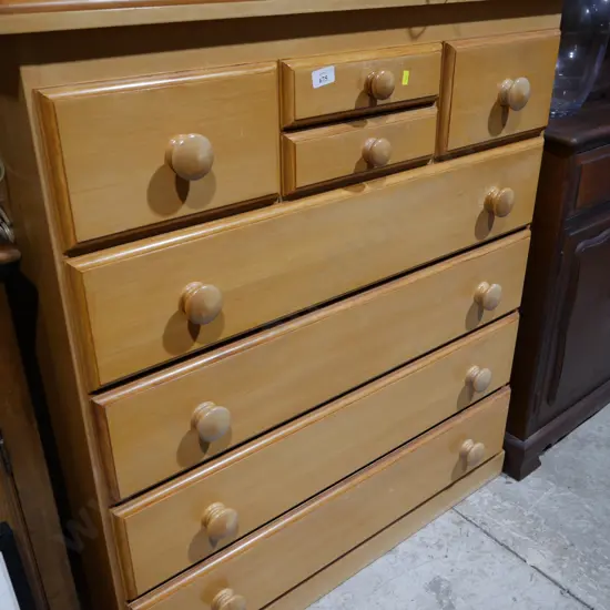 Chest of drawers
