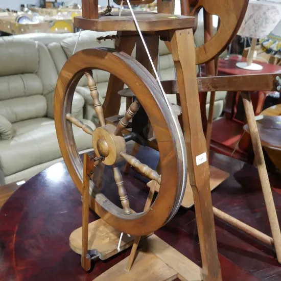 Spinning wheel