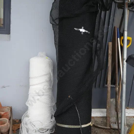 2 Rolls of netting
