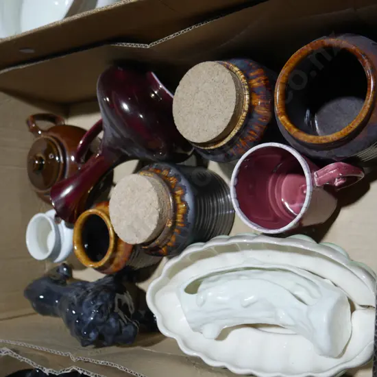 Teapot containers figurine etc