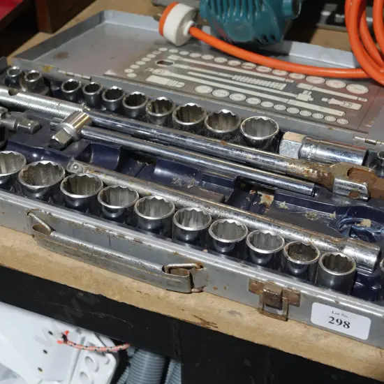 Socket set