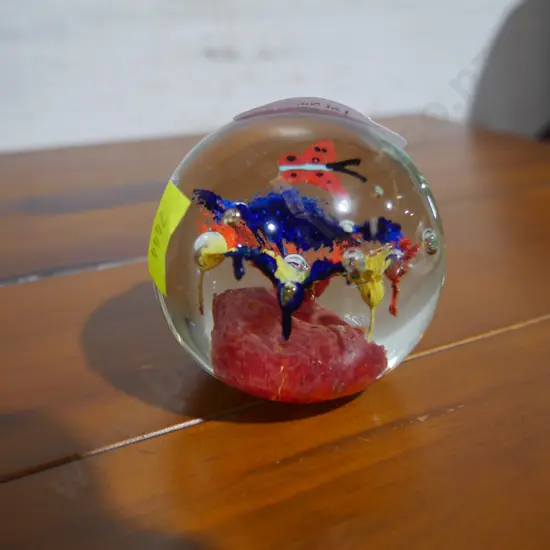 Glass paperweight