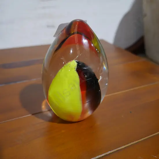 Glass paperweight