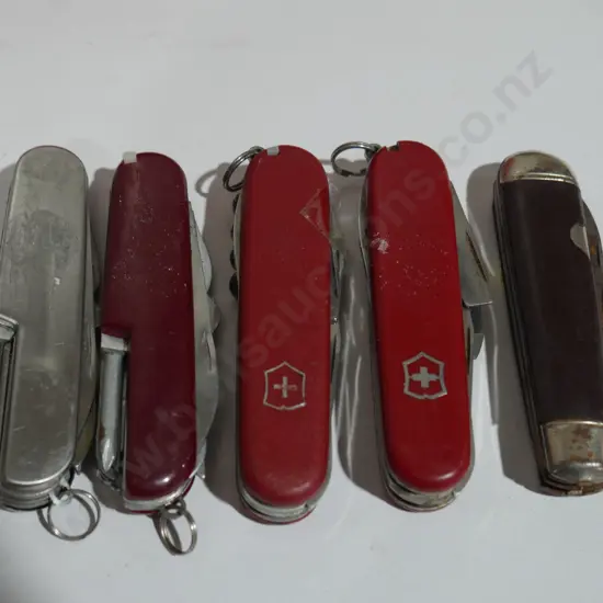 Pocket knives