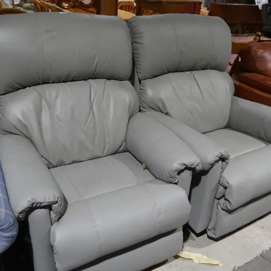 Pr lay z boy arm chairs