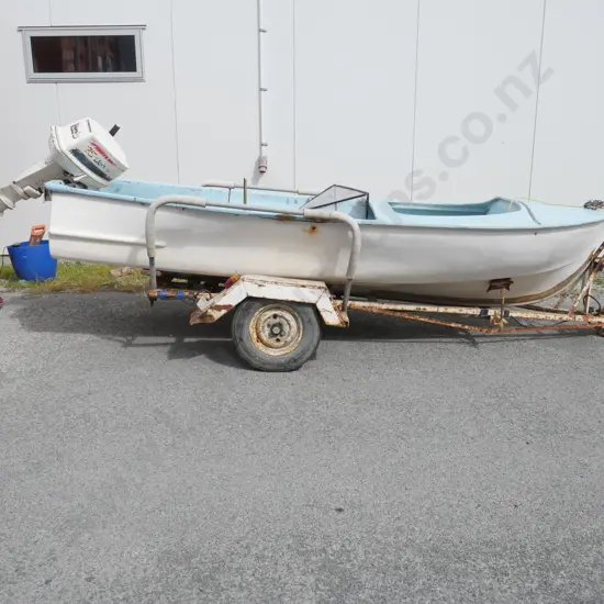 Lake boat, motor & trailer