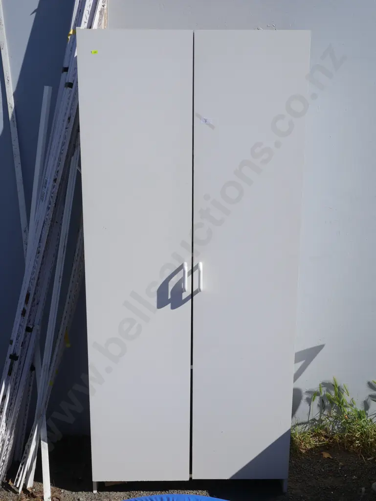 White cupboard Image 1++