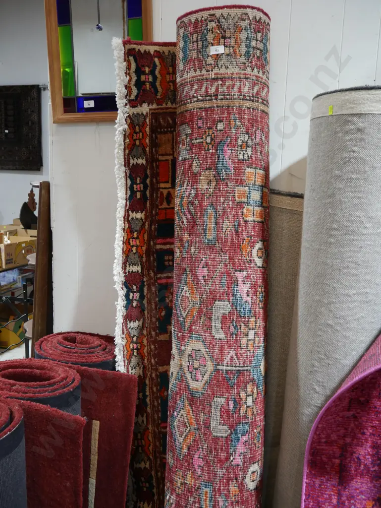 Large floor rug Image 1++