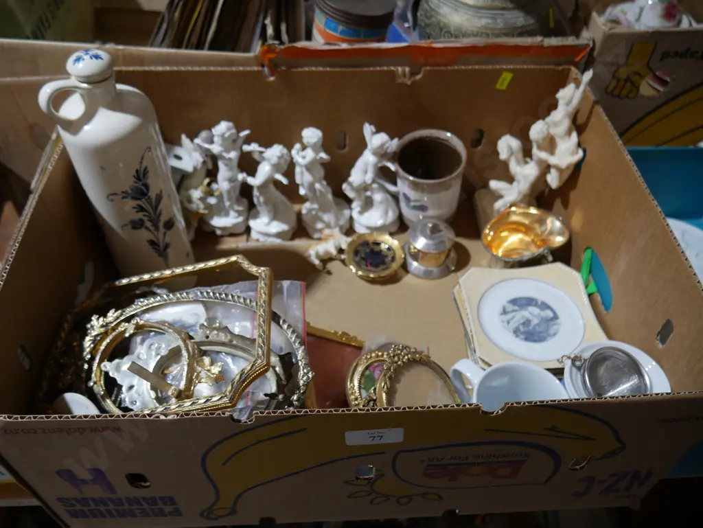 Ornaments picture frames etc Image 1++