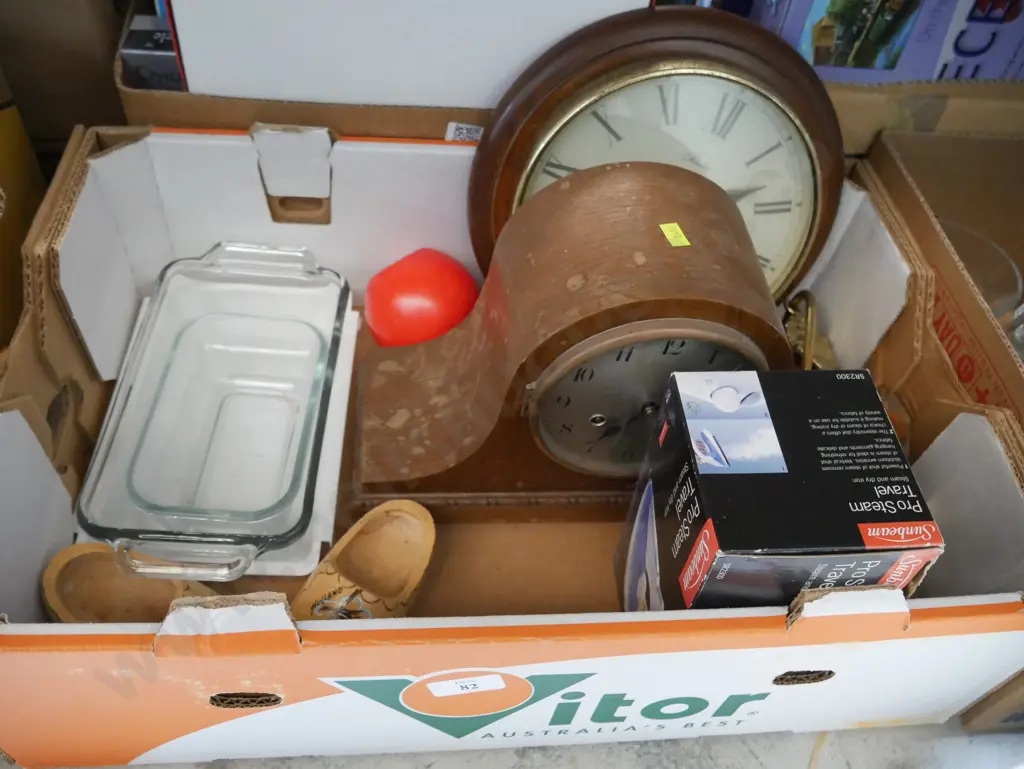 Clock, kitchenware etc Image 1++