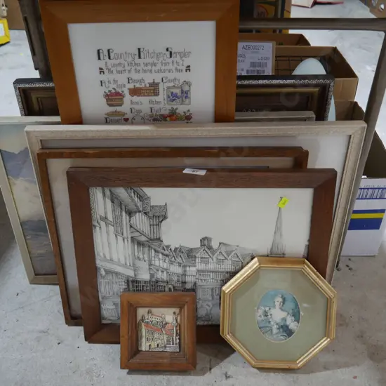 Assortment of pictures