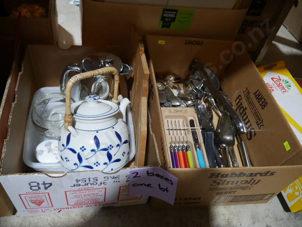 Two boxes of kitchenware etc Image 1++