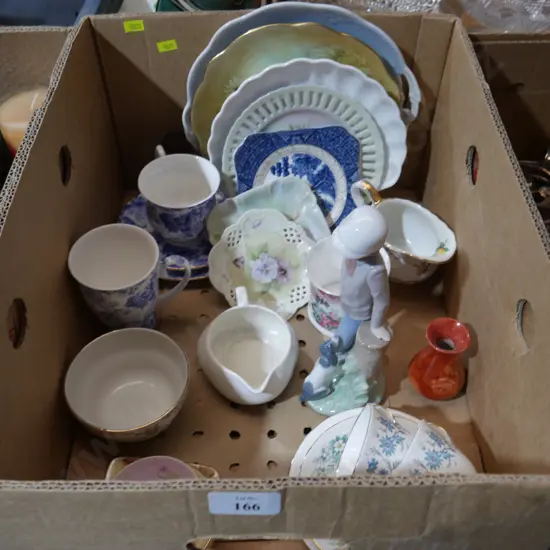 Assorted china and ornament