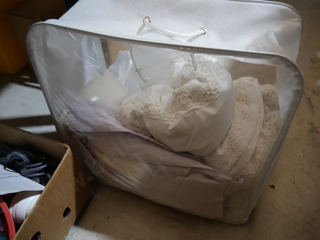 Bag of linen Image 1++