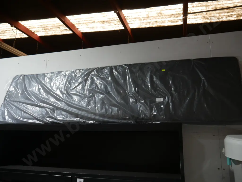 Long cushion Image 1++