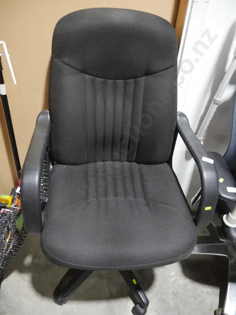 Office chair Image 1++