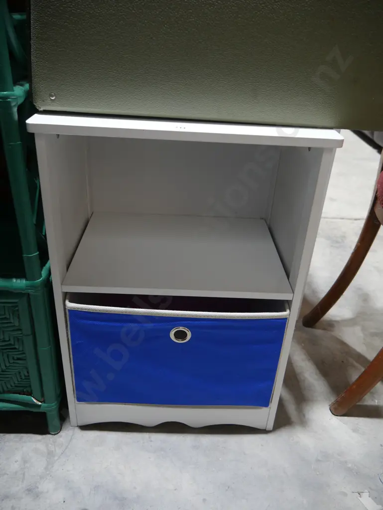 Bedside cabinet Image 1++