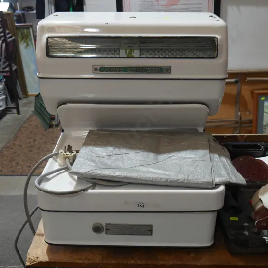 Globe stimpson scales