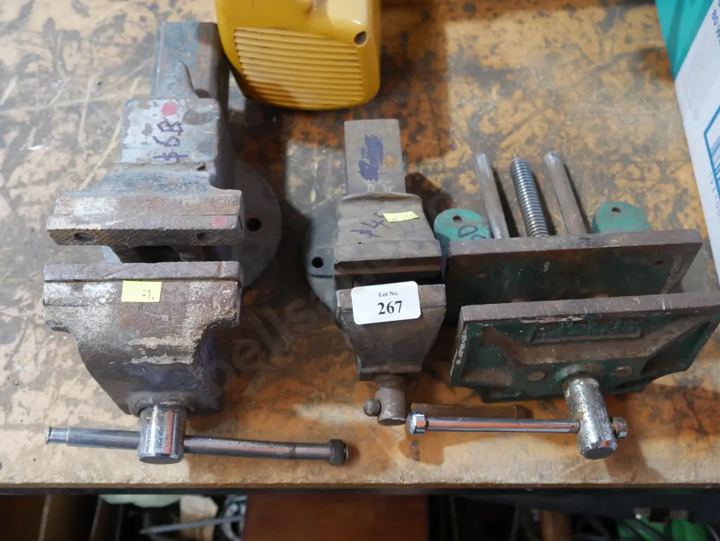 Three vices Image 1++