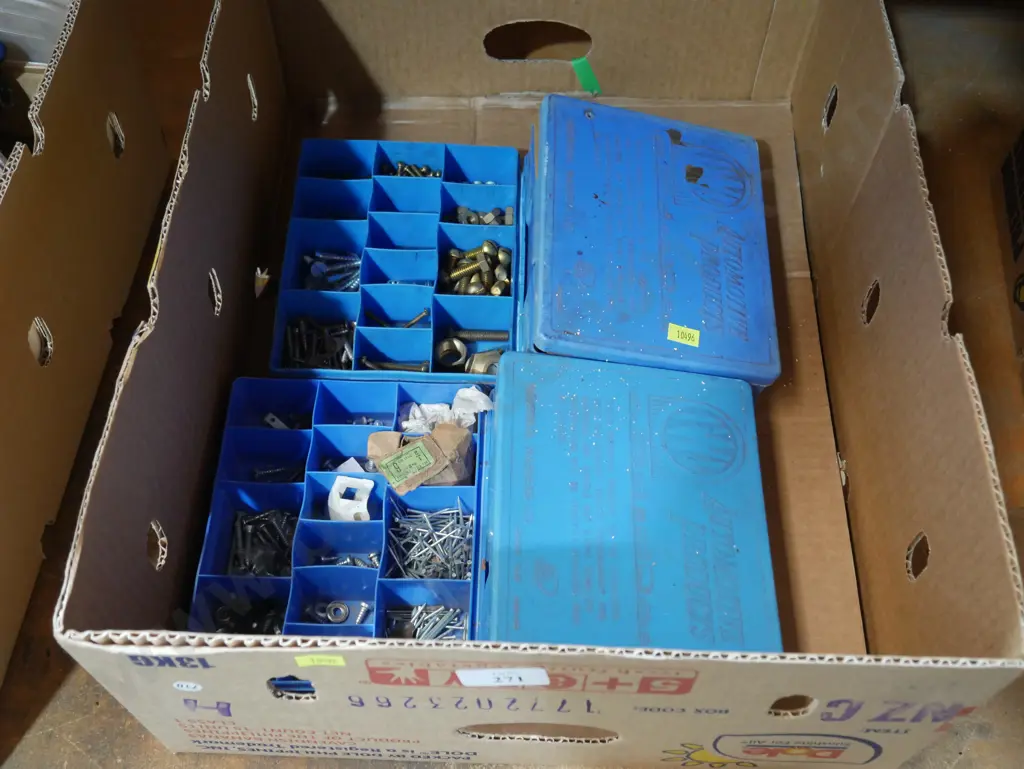 Nails, screws etc Image 1++