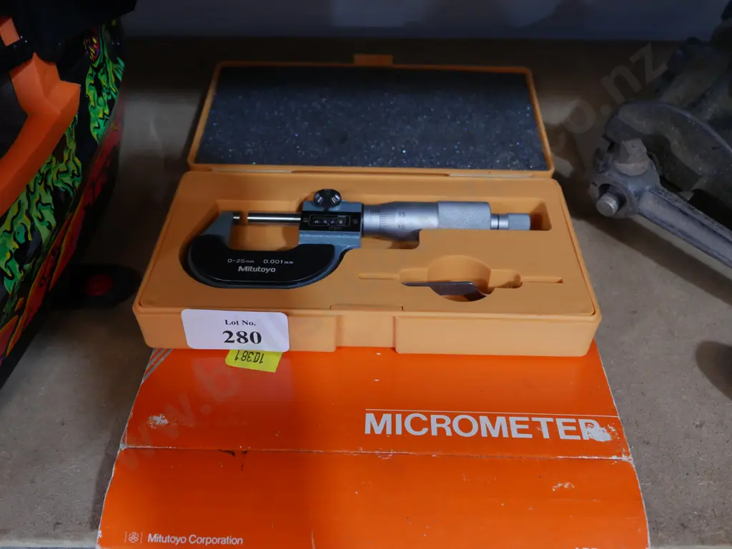 Micrometer Image 1++