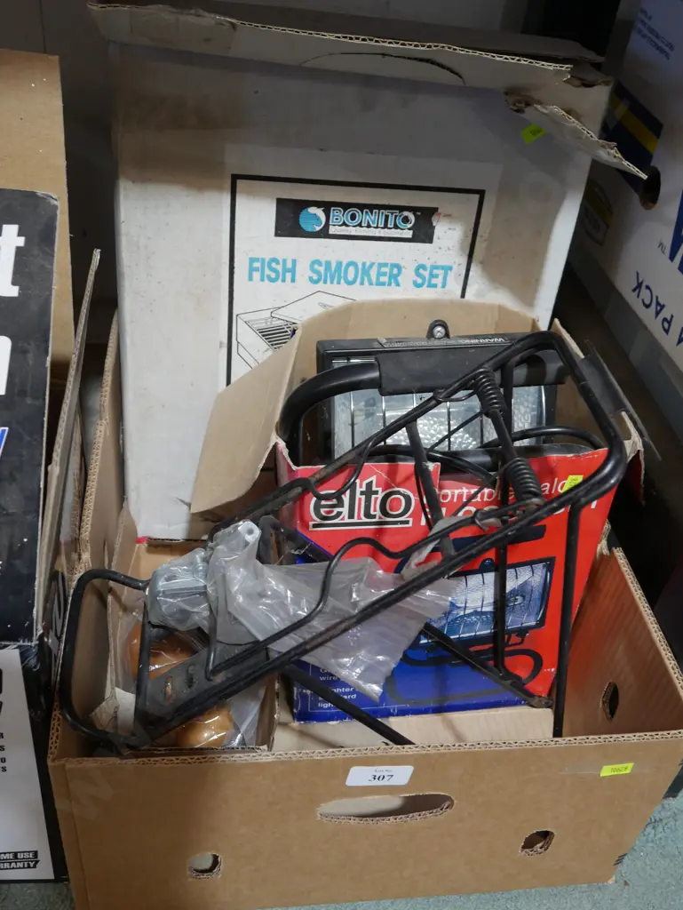 Fish smoker, work light etc Image 1++