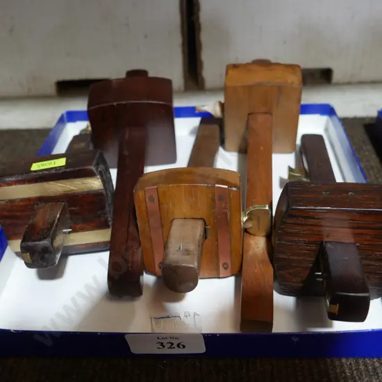 Assorted marking gauges