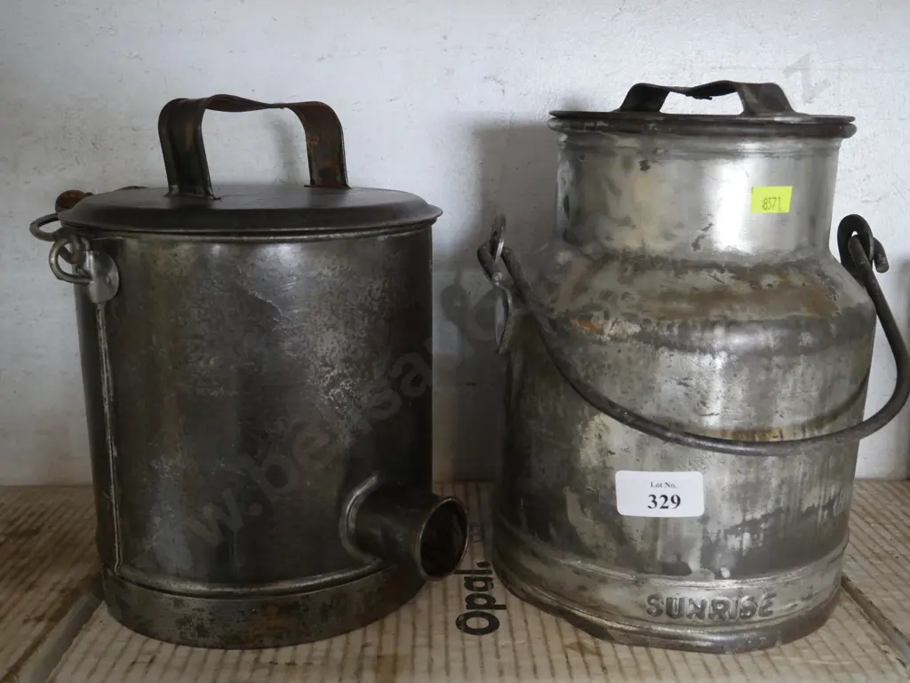 Two lidded cans Image 1++