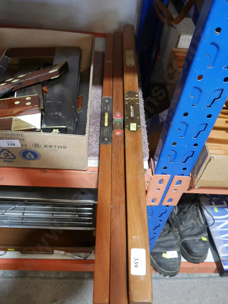 3 wooden levels Image 1++