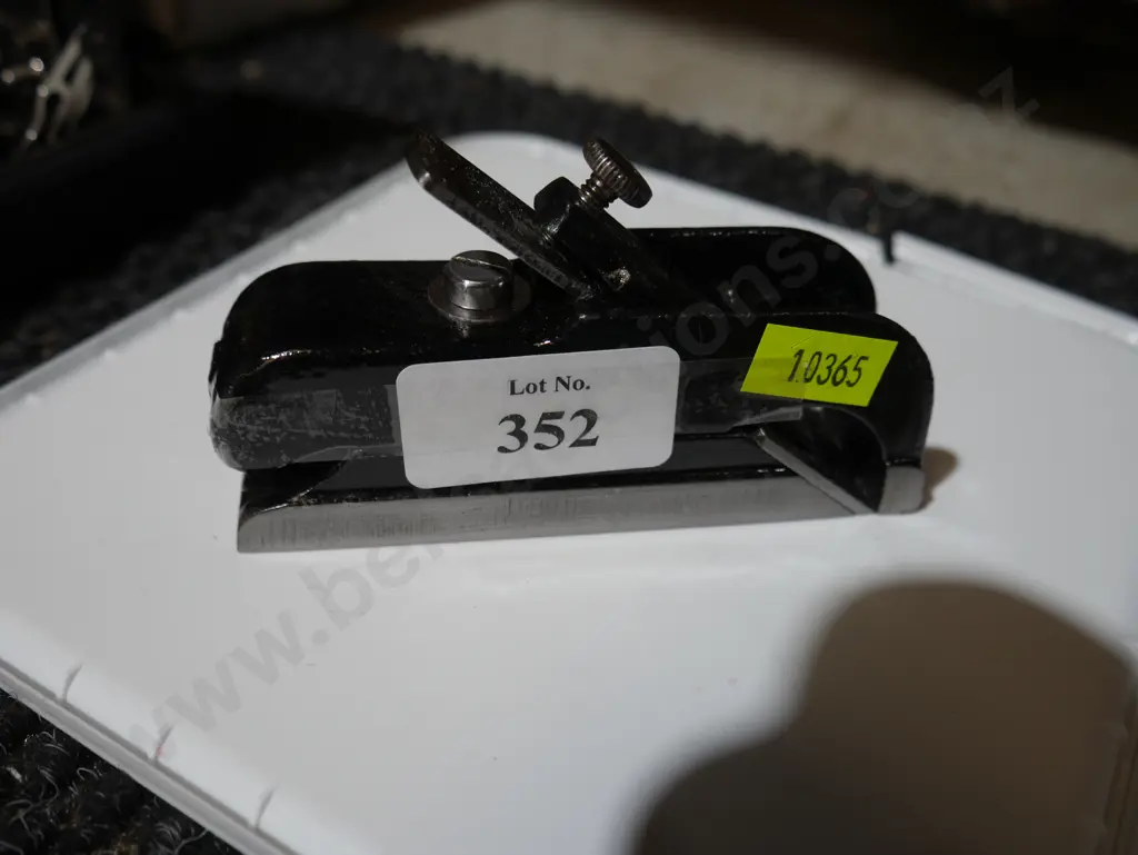 Small wood planer Image 1++