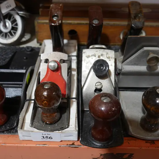 4 wood planes