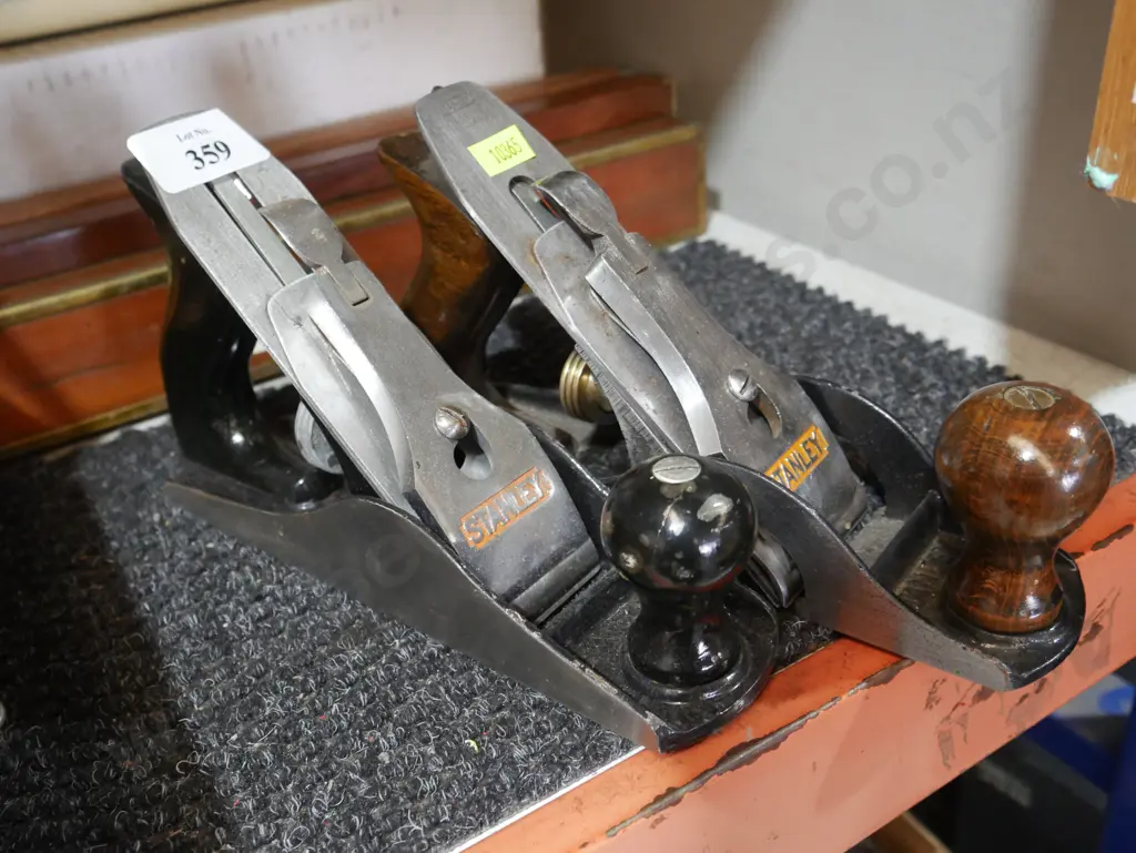 2 Stanley Wood planes Image 1++