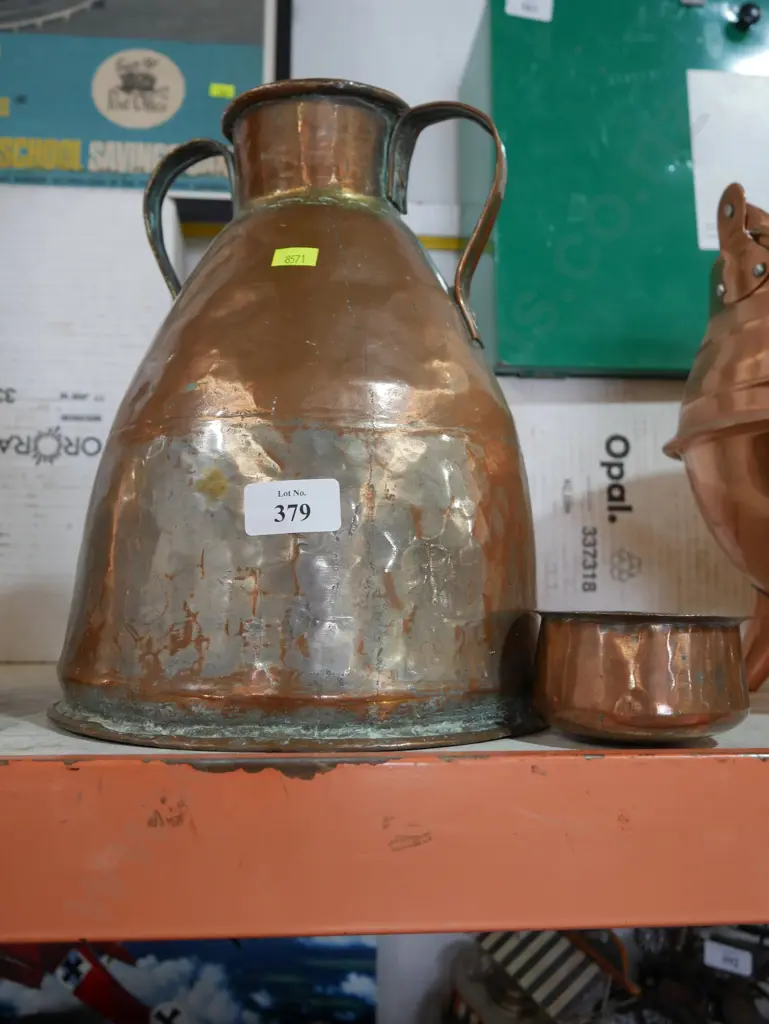 Vintage milk pitcher Image 1++