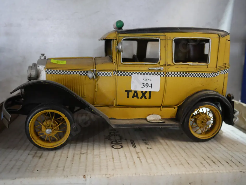 Vintage car model Image 1++