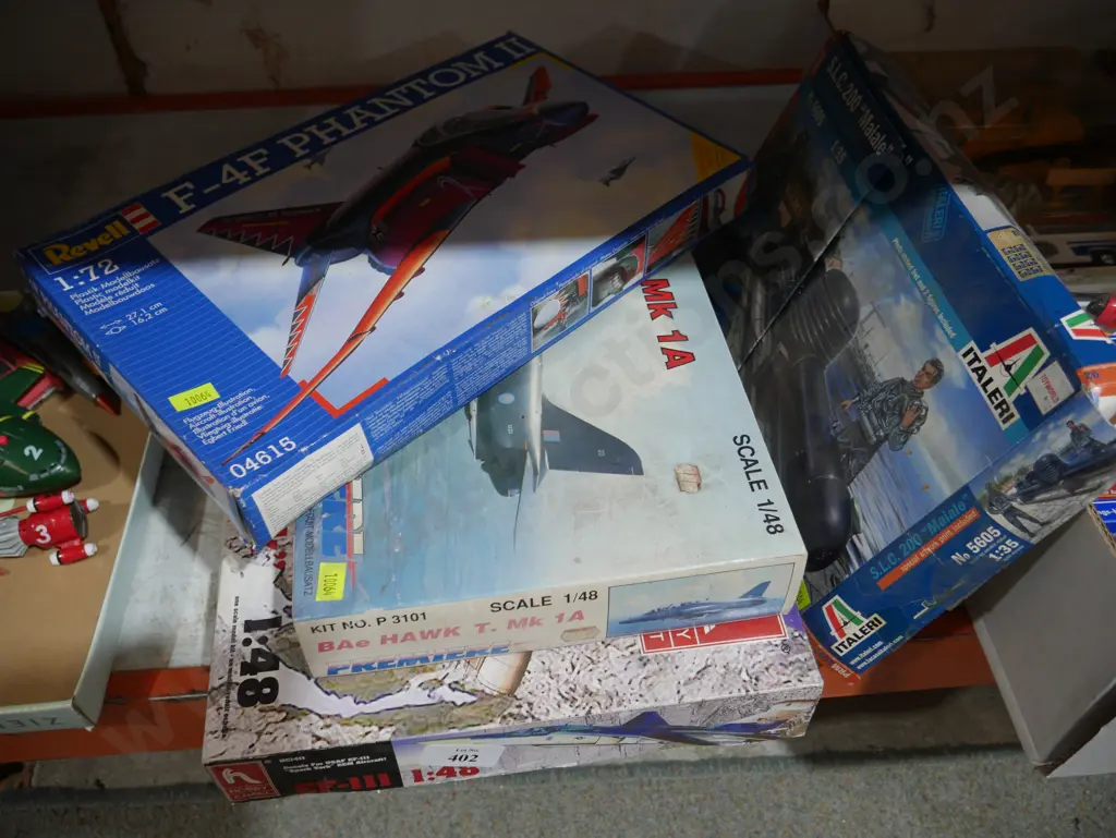 Model kitsets Image 1++