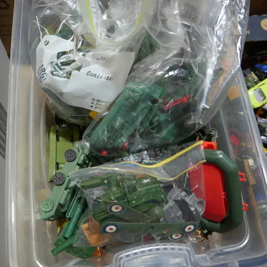 Plastic military toys