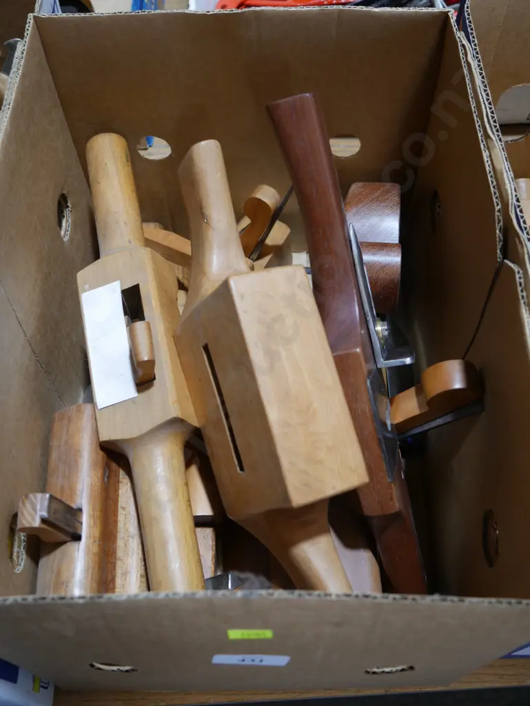 Wooden planes Image 1++