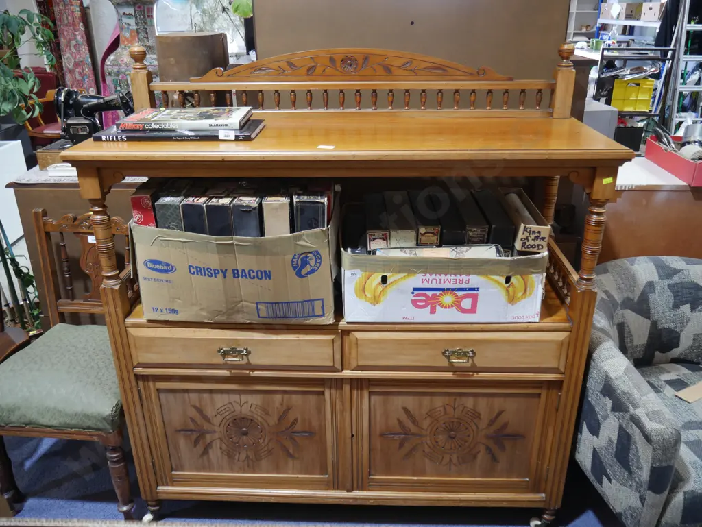 Dumb waiter Image 1++