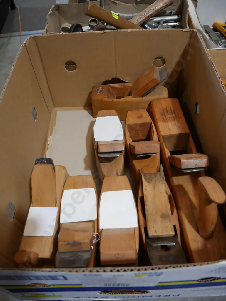 Wooden planes Image 1++