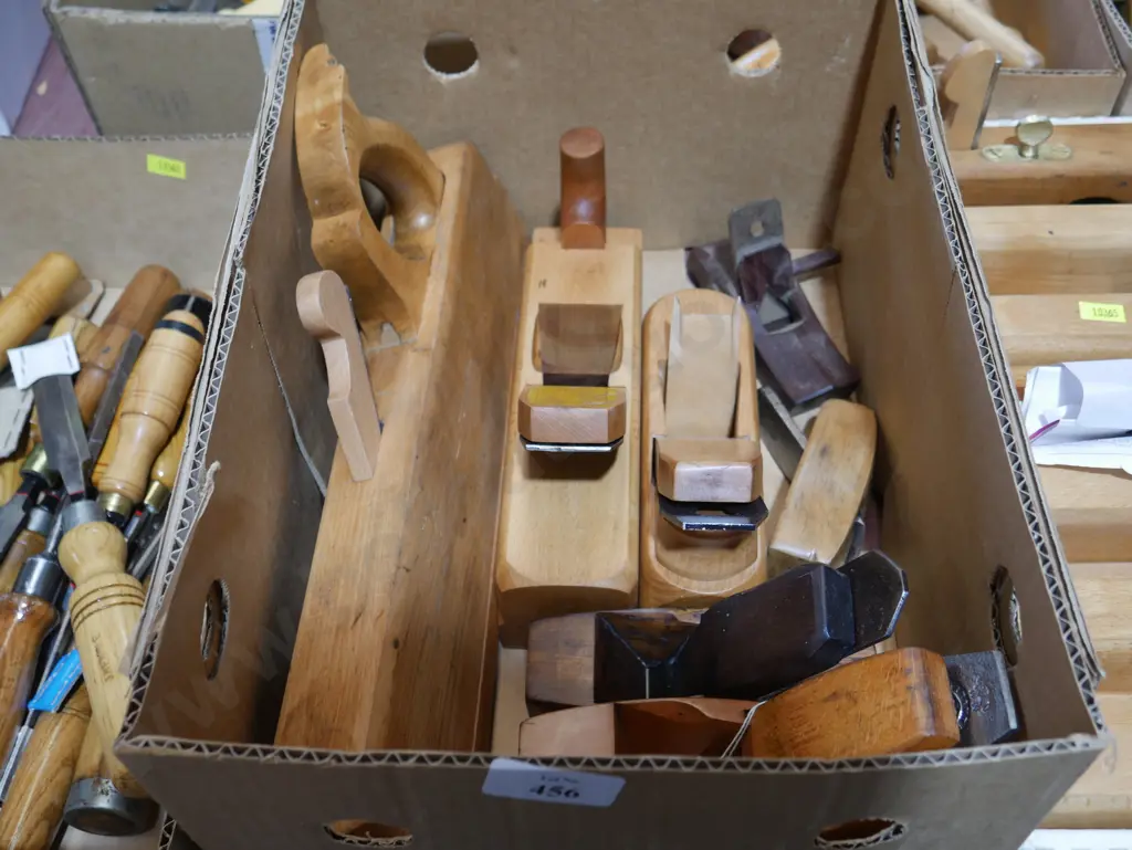 Wooden planes Image 1++