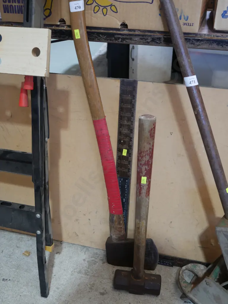 Sledgehammer, axe Image 1++