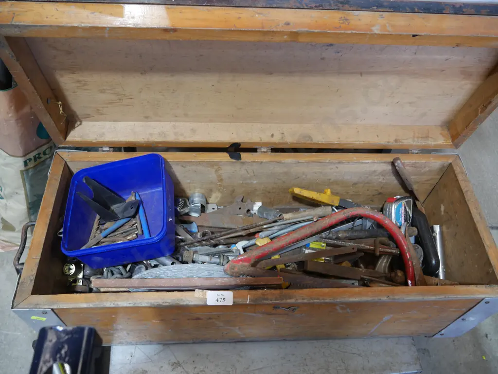 Toolbox and tools Image 1++